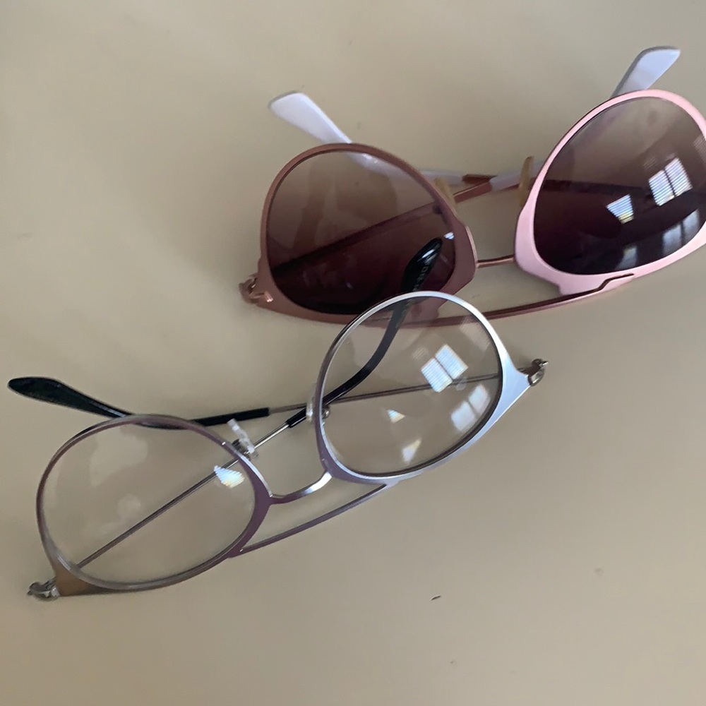 Glasses set